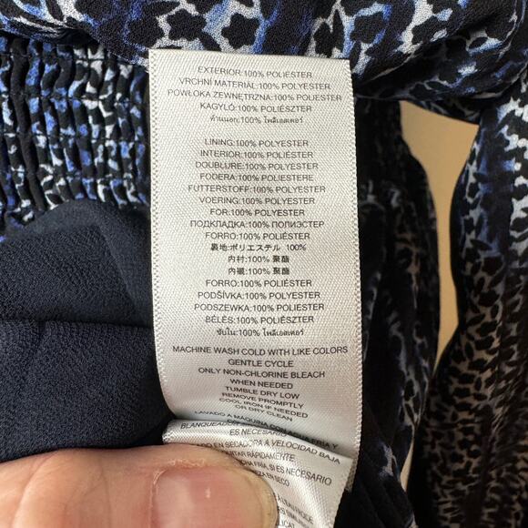 Michael Kors Blousson Dress with Shirred Waist and Keyhole at Back Sz Medium - Picture 7 of 8